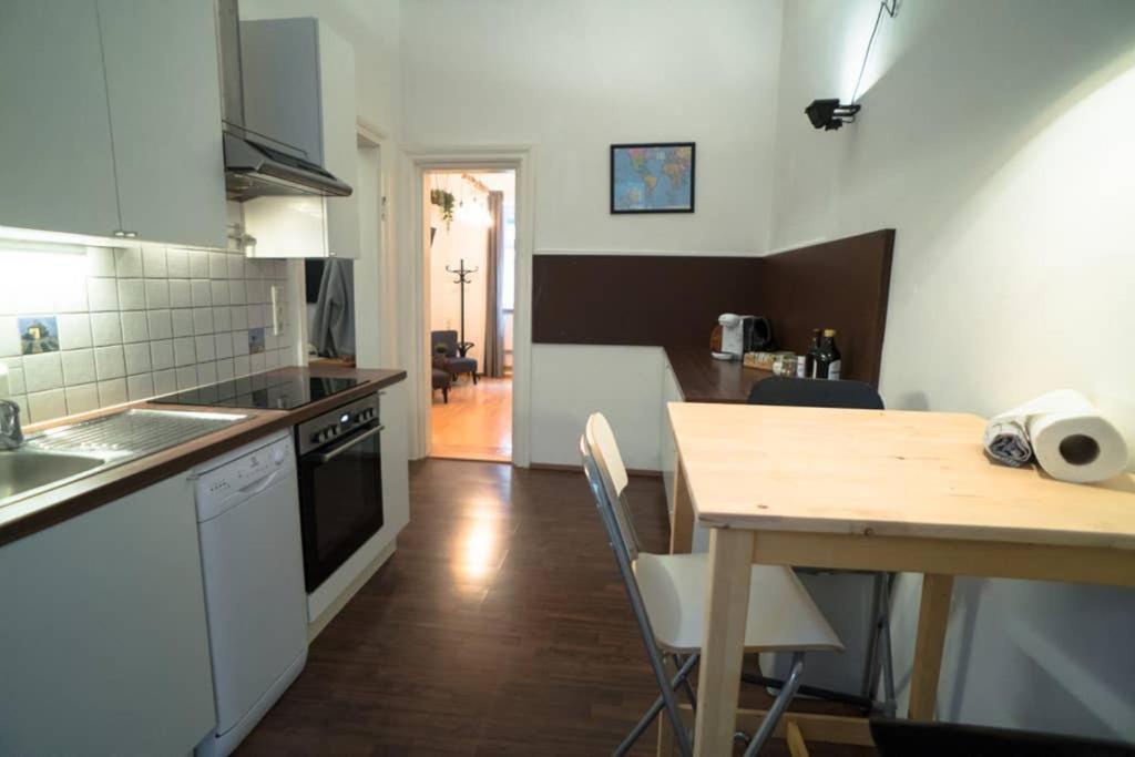 Cosy And Spacious Apartment In The Heart Of İnnsbruck Dış mekan fotoğraf